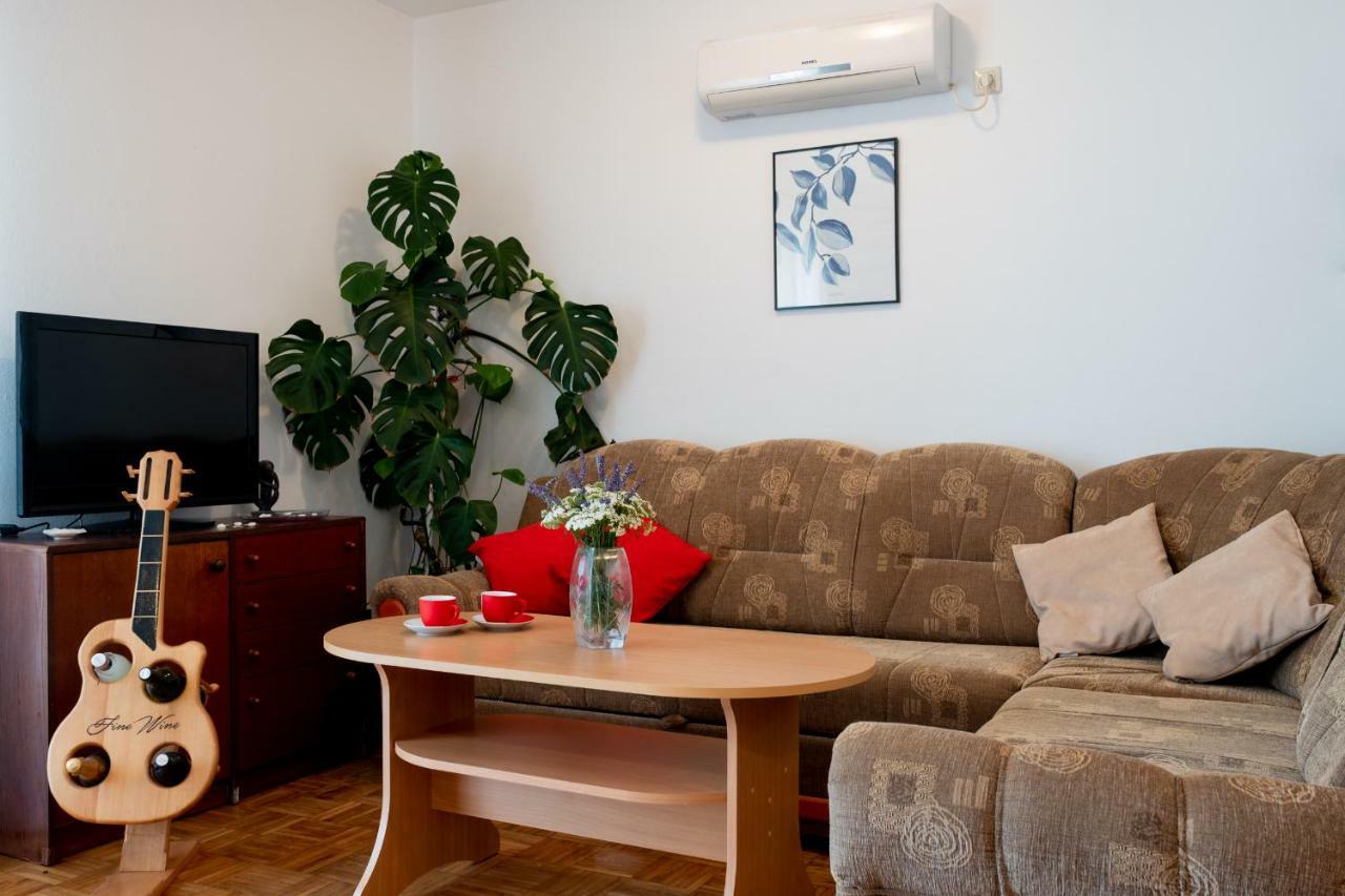Apartmani "Zuka" Korcula Town Exterior photo